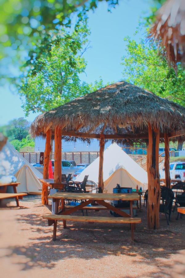 Son'S Guadalupe Glamping Tents - Adorable Riverside Glamping Tents Perfect A Family Getaway! New Braunfels Exterior photo