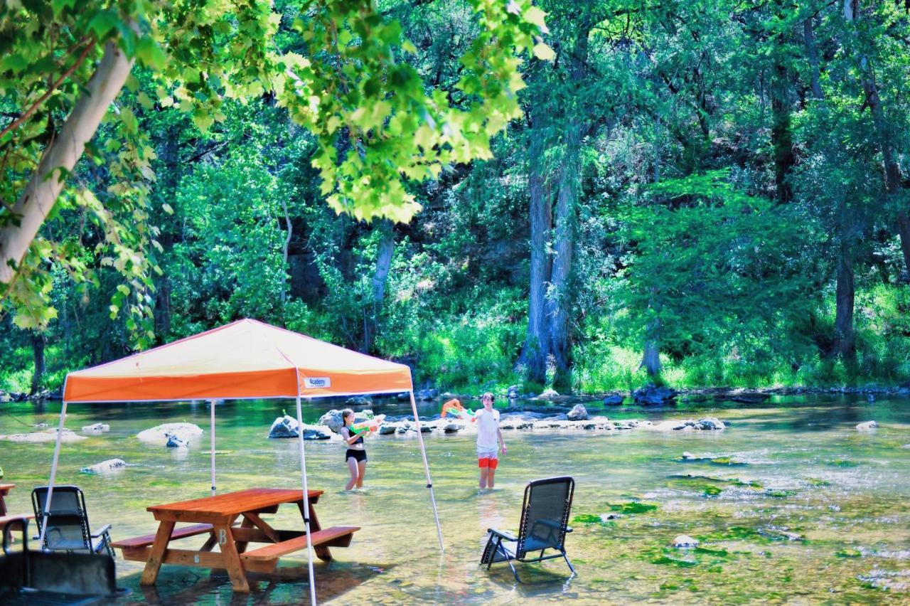 Son'S Guadalupe Glamping Tents - Adorable Riverside Glamping Tents Perfect A Family Getaway! New Braunfels Exterior photo